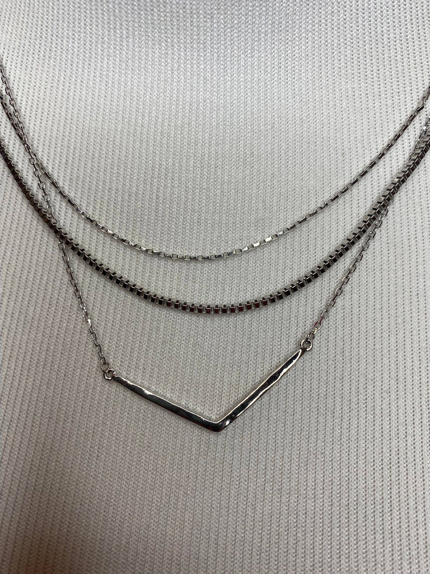 Simply V Necklace