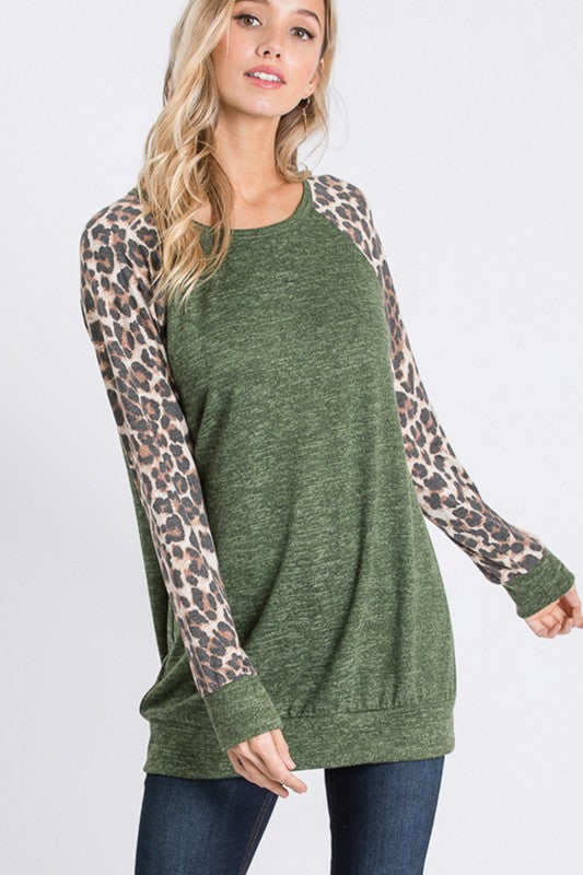 Gimme the Green Raglan