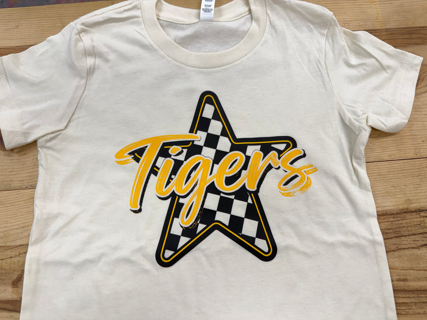 Tigers Checkered Star Shirt, Sweatshirt or Hoodie - Cream